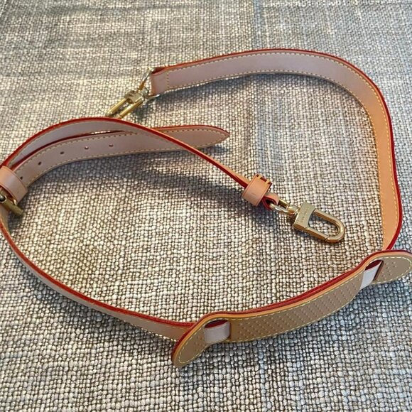 LOUIS VUITTON Cabine Garment Bag Travel Luxury Designer Luggage Carry On LV - Picture 8 of 16